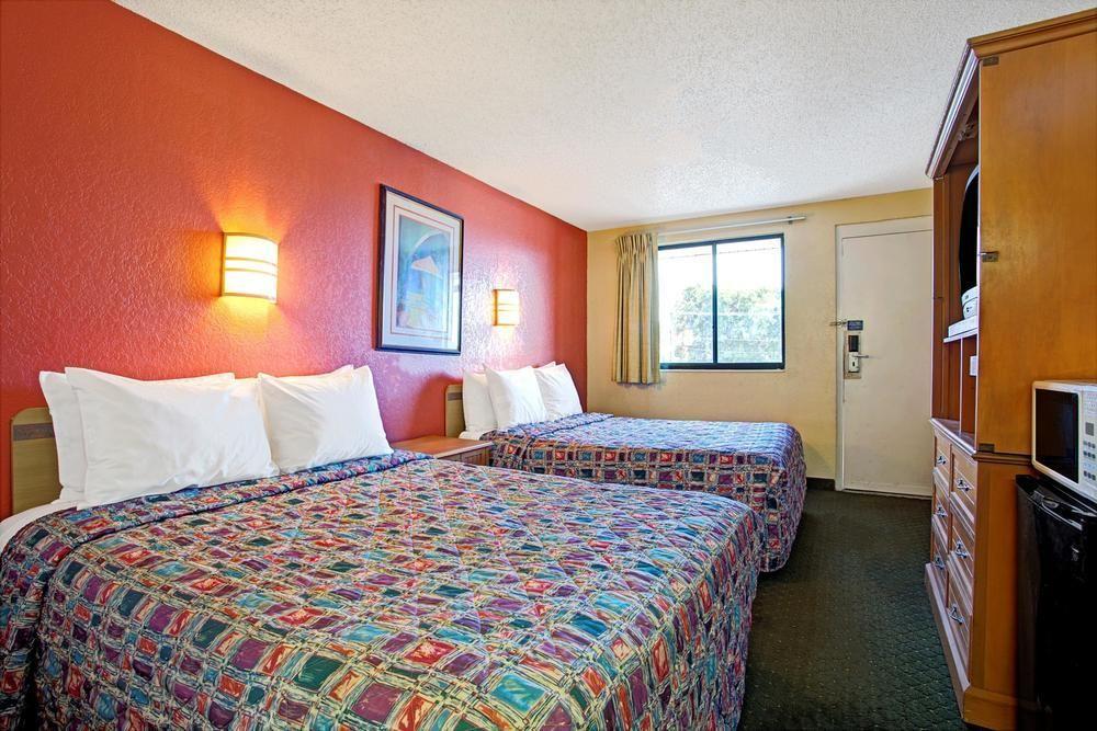 Rodeway Inn Fairgrounds-Casino Mango Dış mekan fotoğraf